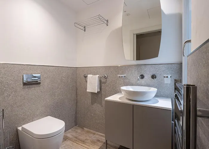 Old Theatre - Panarea * Валетта